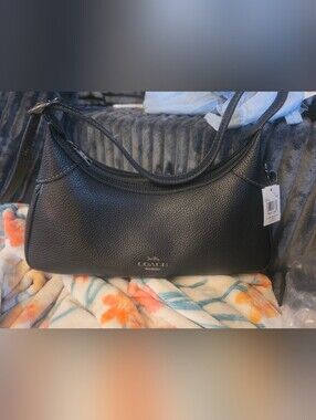 Coach Black Pebbled Leather Shoulder Bag. Small Coach Ella.